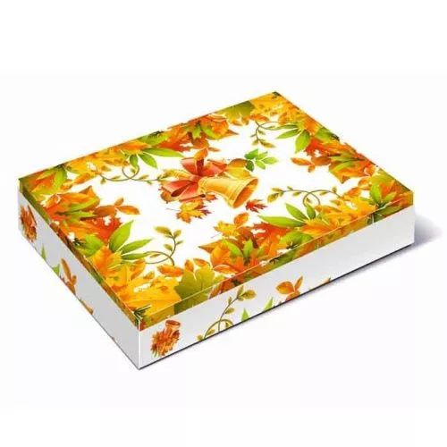 Коробка для 12 конфет "Школьный звонок" 19*15*3,6см Коробка для 12 конфет "Школьный звонок" 19*15*3,6см