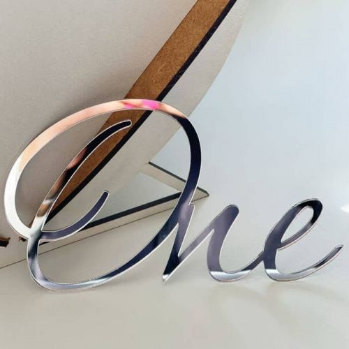 Зеркальный акриловый топпер "One изящный", серебро